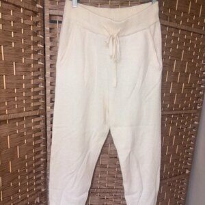 NWOT NakedCashmere Uri Jogger Pant 100% Cashmere Ecru size Small